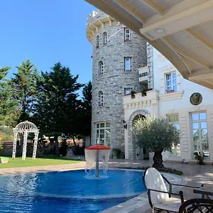 **** Hotel Castle Konti Albanië